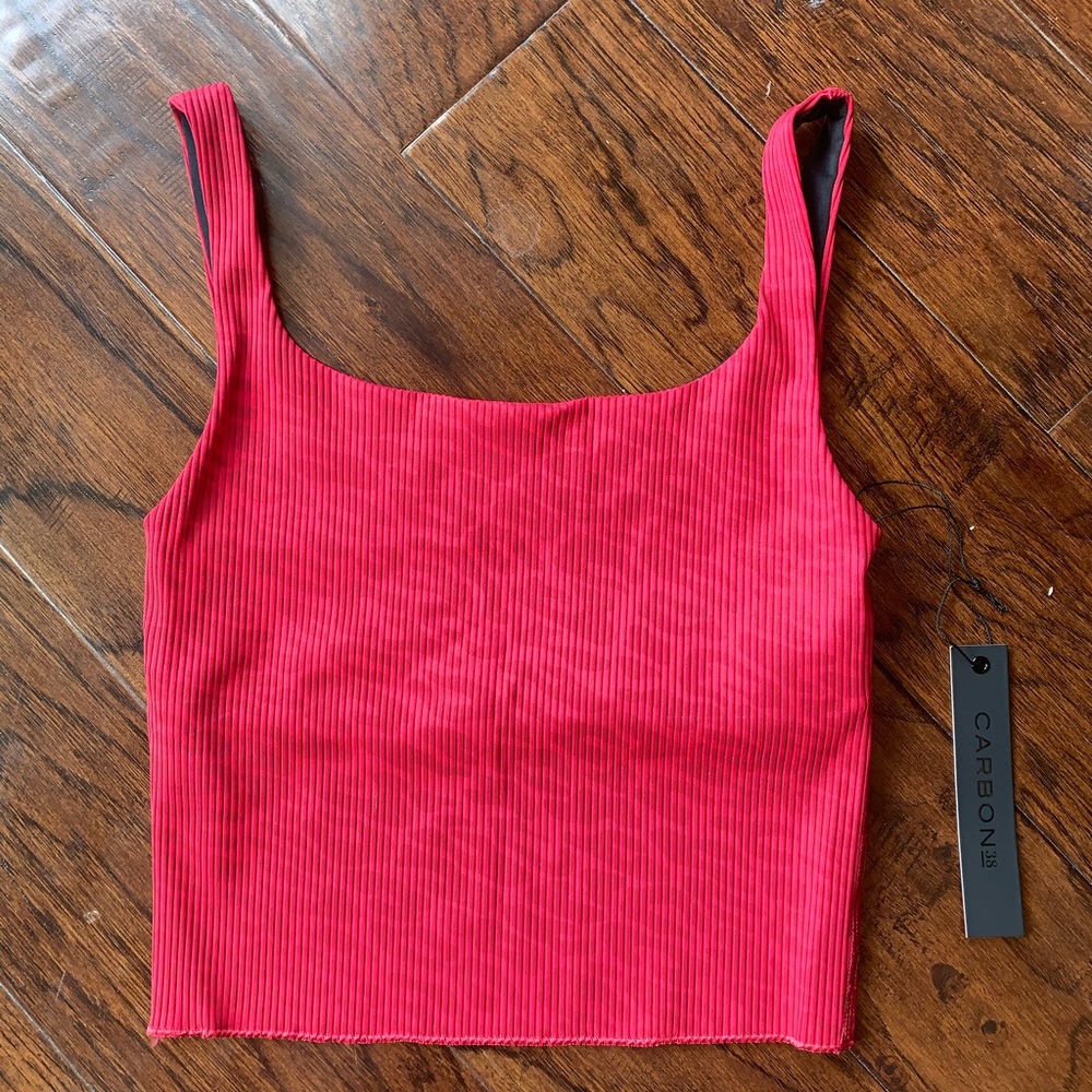 Carbon 38 ribbed crop tank